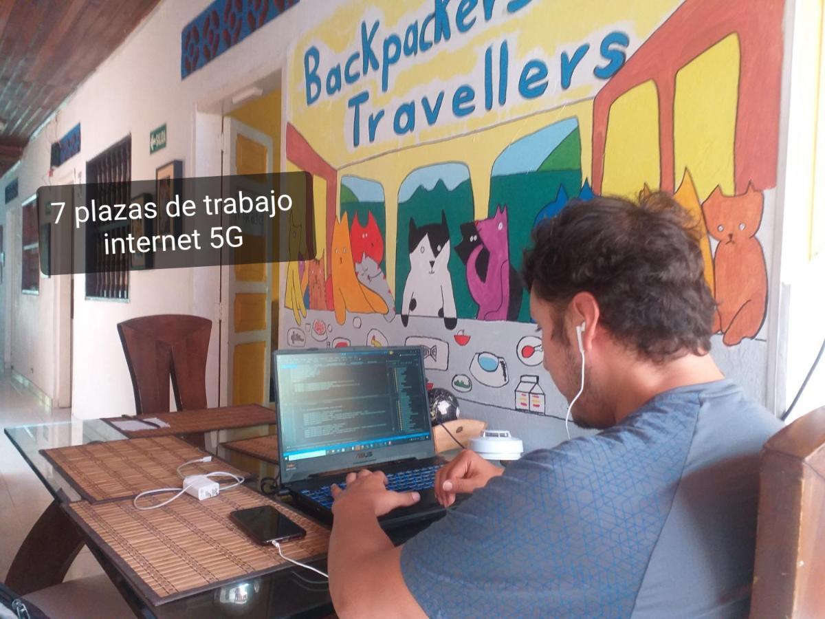 Backpackers And Travellers Hostel Neiva  Luaran gambar