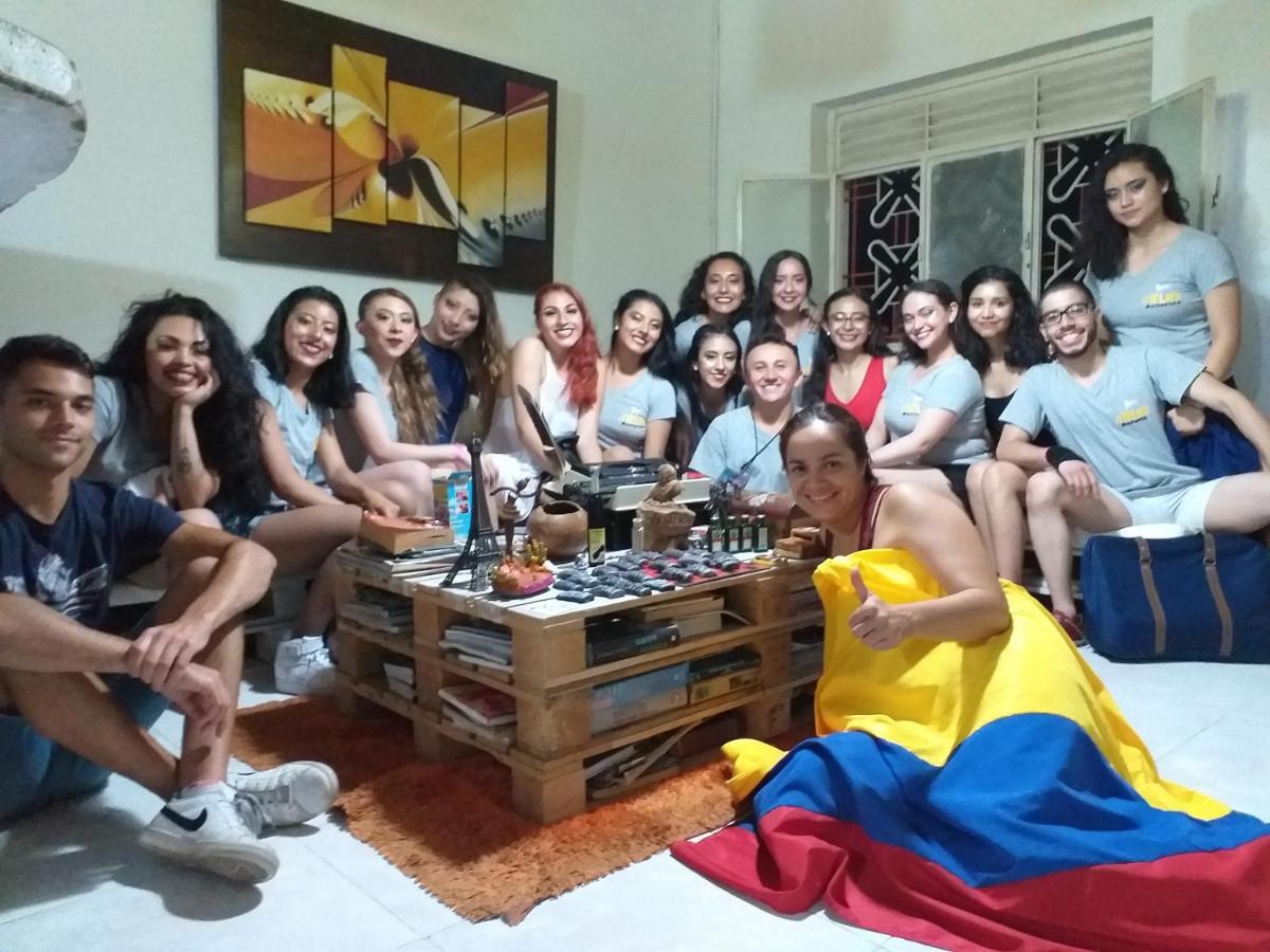 Backpackers And Travellers Hostel Neiva  Luaran gambar